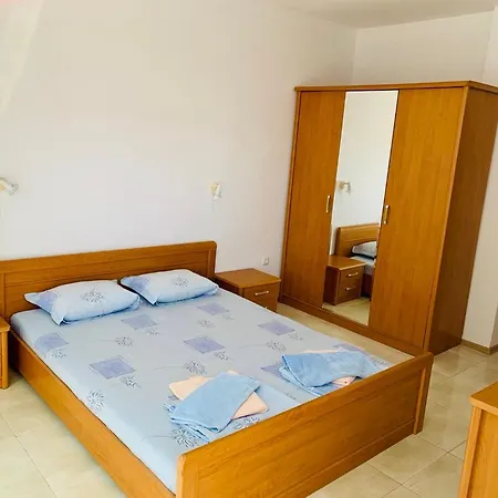 Apartment енигма *